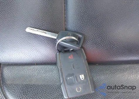 2014 Chevrolet Silverado 1500 1Lt from USA, damaged, VIN 1GCRCREC4EZ232240